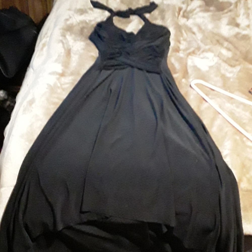 Dress - Picture 2 of 3